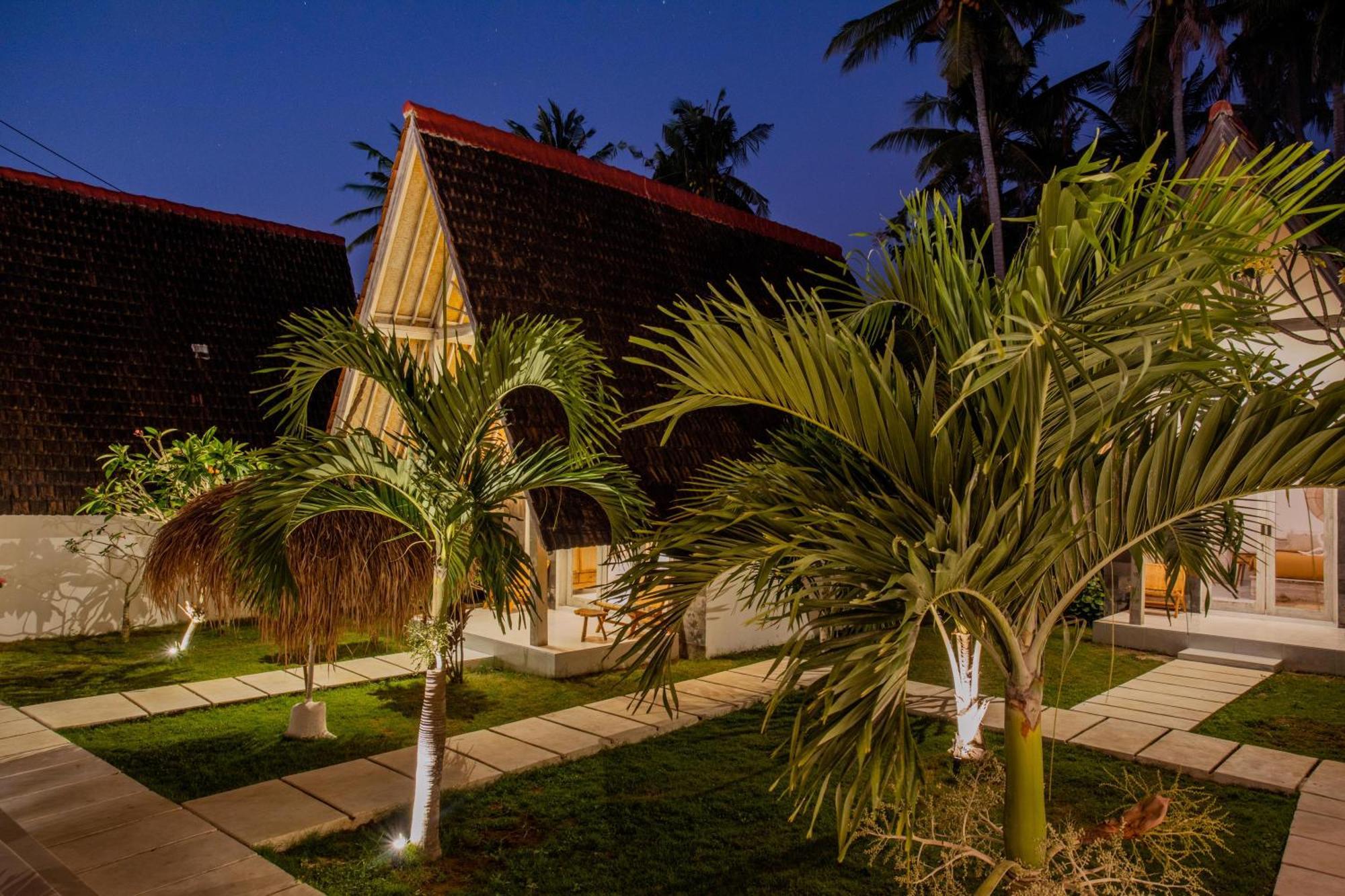 Sunset House Ceningan, 10 Person Beachview Private Villa Lembongan Esterno foto