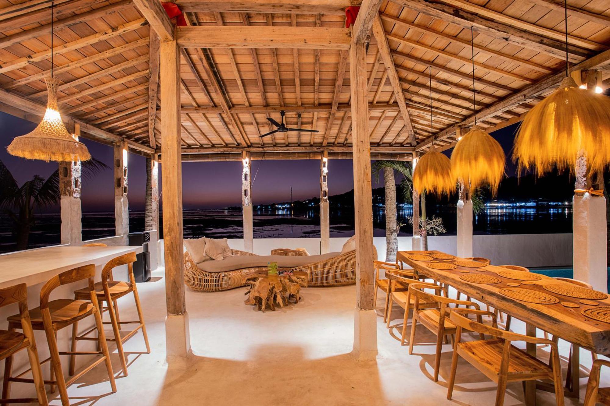 Sunset House Ceningan, 10 Person Beachview Private Villa Lembongan Esterno foto