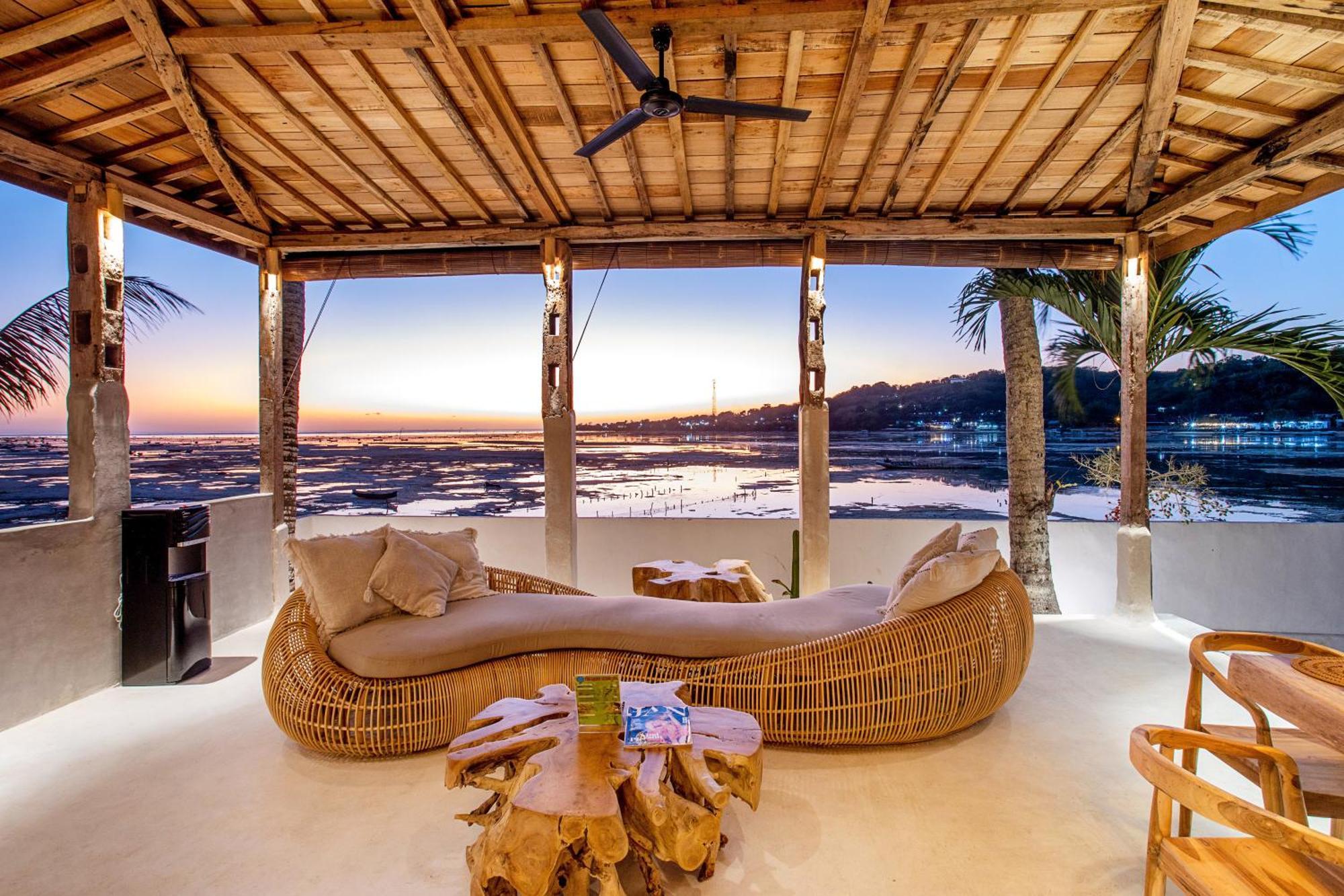 Sunset House Ceningan, 10 Person Beachview Private Villa Lembongan Esterno foto