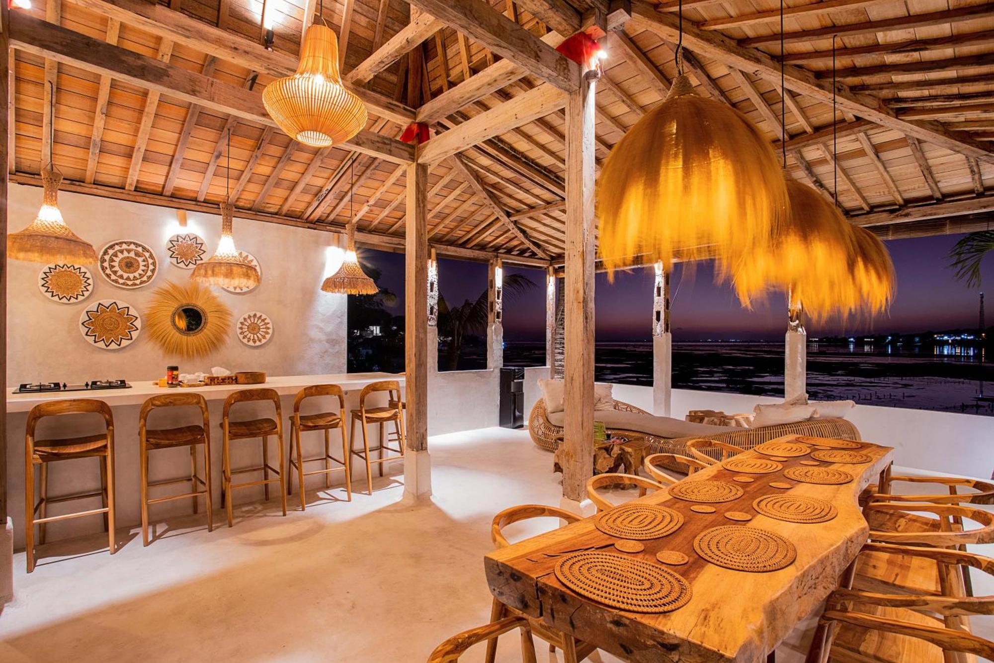 Sunset House Ceningan, 10 Person Beachview Private Villa Lembongan Esterno foto